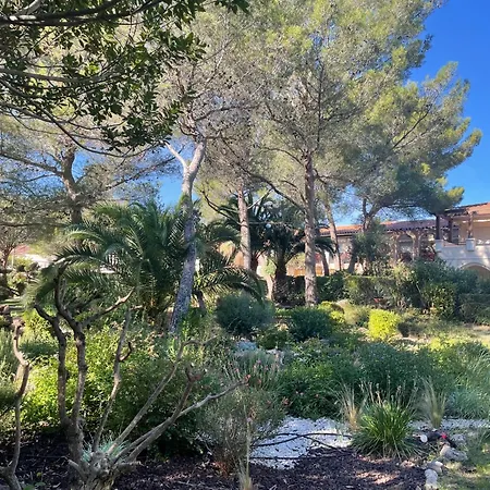 Appartamento 2 Pièces Raphael Rénové, Classé 4 étoiles, 100 M Plages, Piscine, Tennis, Parc, Terrasse, Jardin Privatif